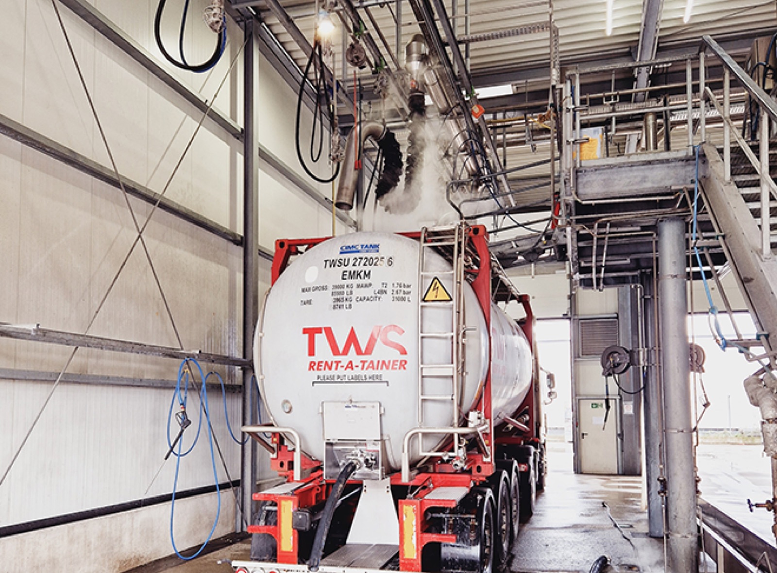 Supplied vehicle-cleaning station reference
